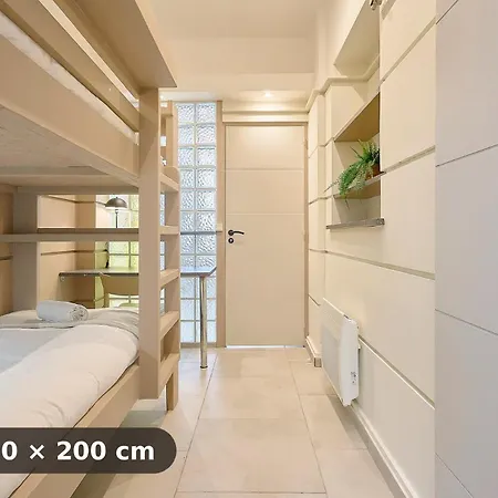 Appartement Art Deco - 2 Bedrooms - Near Tram *